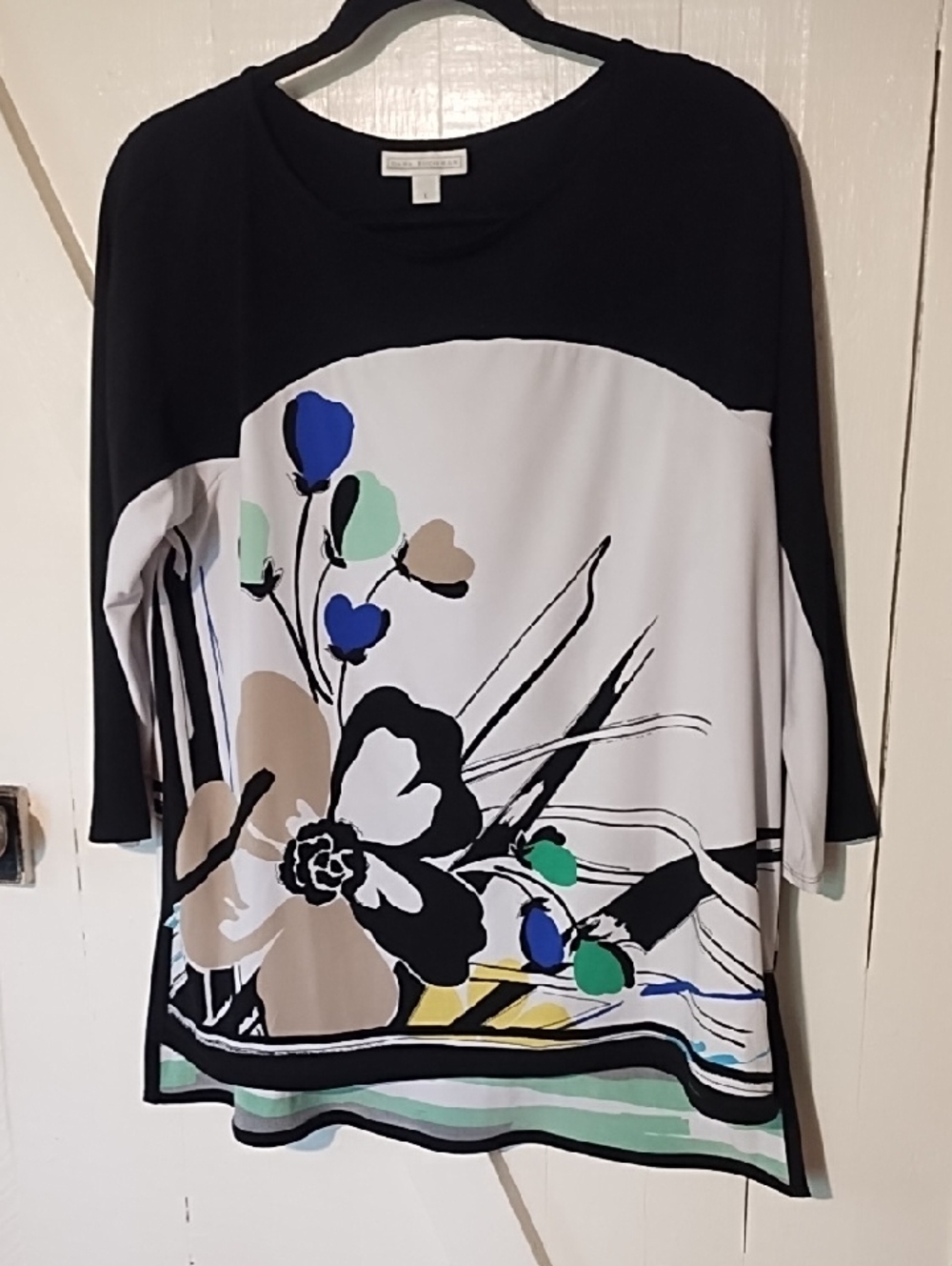 Black Floral Print Tunic Top - Women